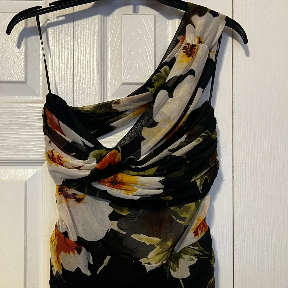 Abercrombie & Fitch formal dress - Picture 7 of 13